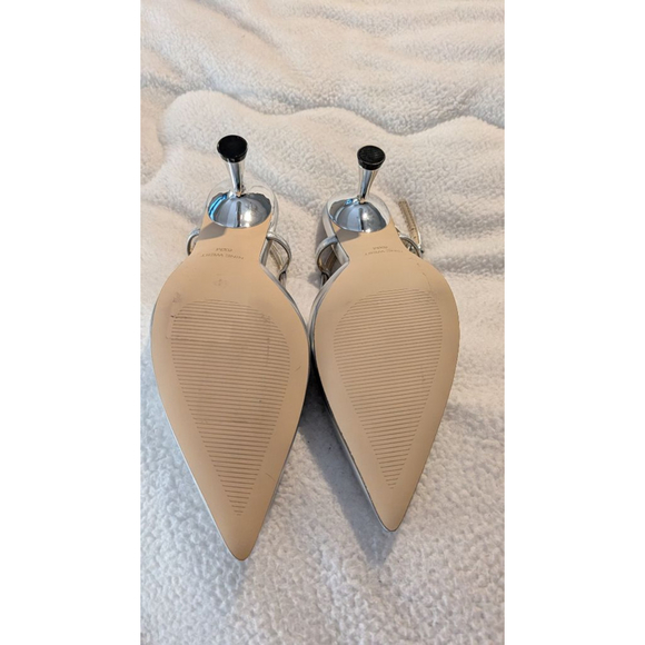 Nine West Silver Metallic Slingback Kitten Heels Pointed Toe Elegant Pumps 6 1/2 - Picture 2 of 8